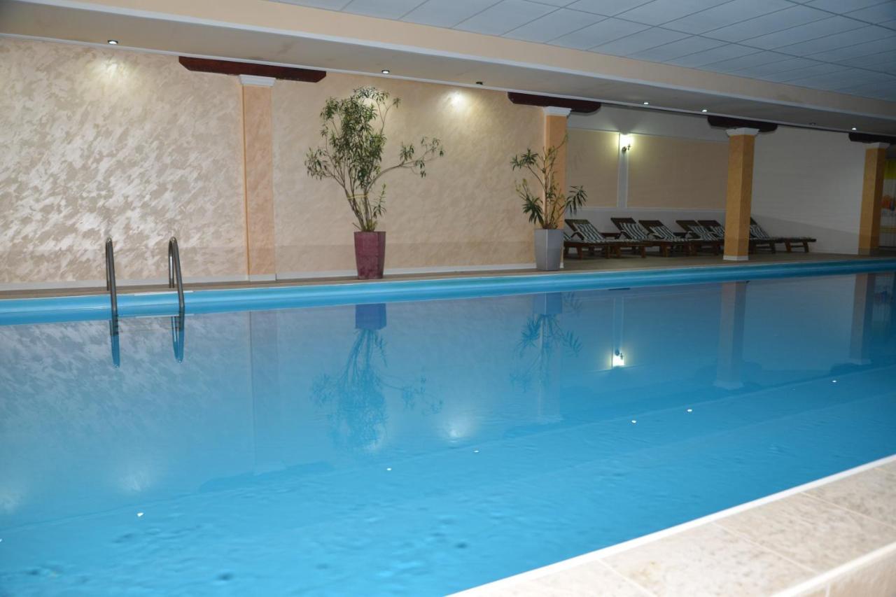 קלדאבו Hotel Aquastar Danube מראה חיצוני תמונה